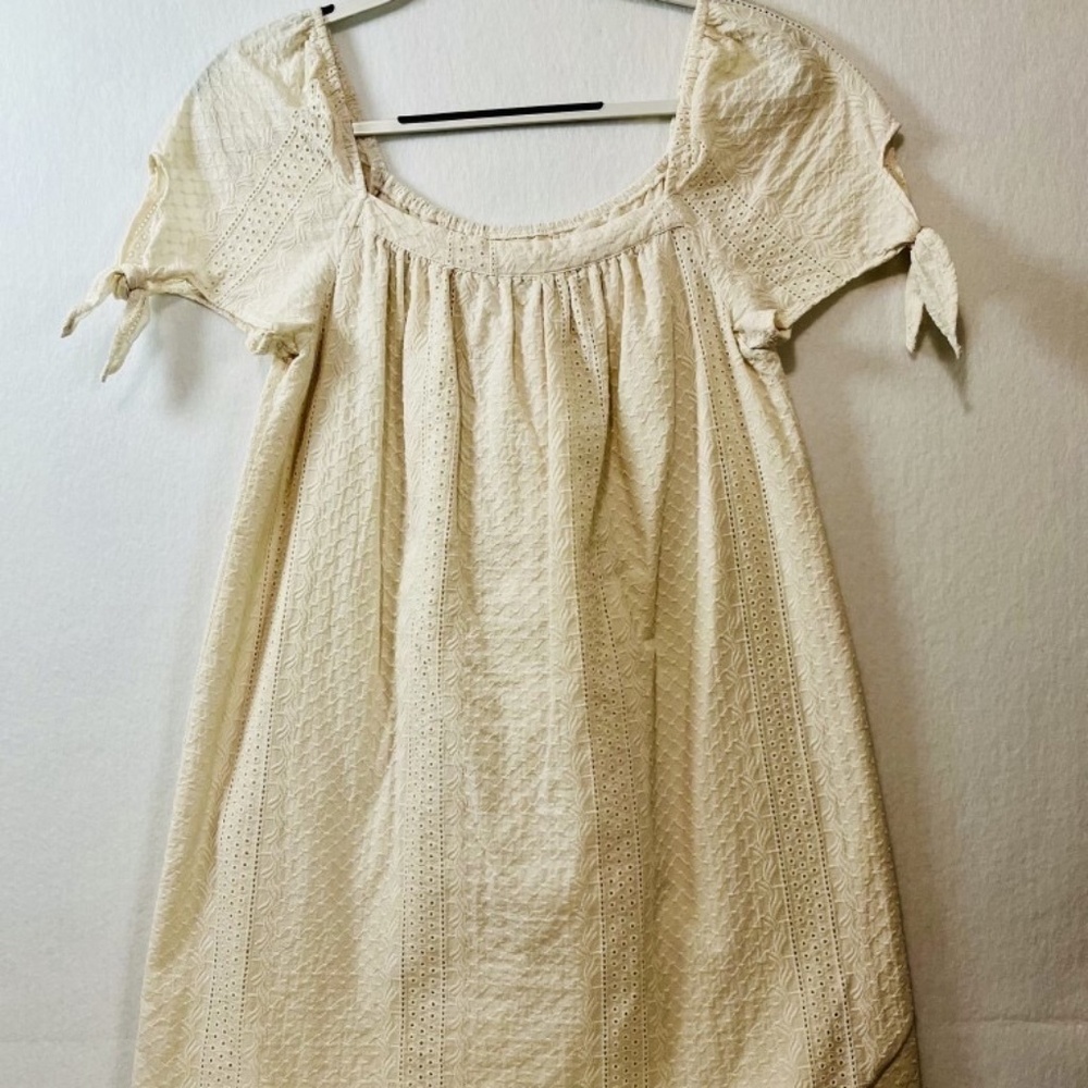 Universal Thread Cream Eyelet Lined Dress Cold Shoulder Size Small Cottagecore